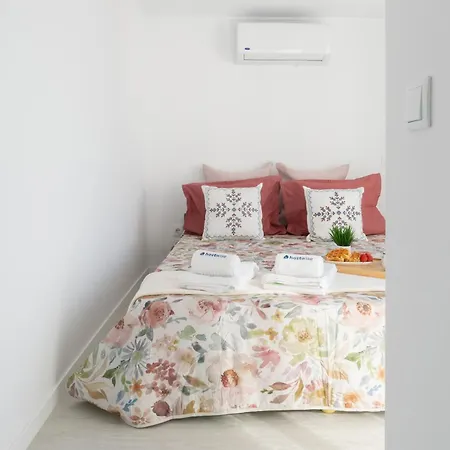 Host Wise - Charming House With Ocean View 펜션 나자레