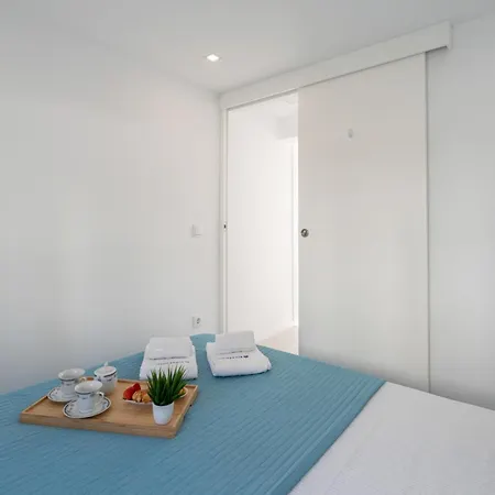 Host Wise - Charming House With Ocean View * 나자레