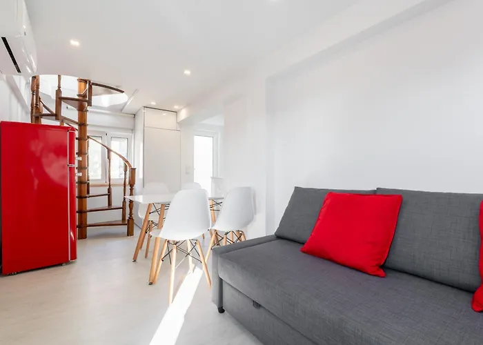 Host Wise - Charming House With Ocean View Tatil Evi *