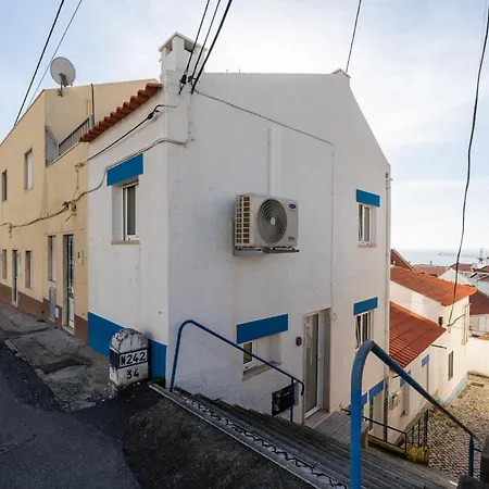 Host Wise - Charming House With Ocean View Hébergement de vacances *